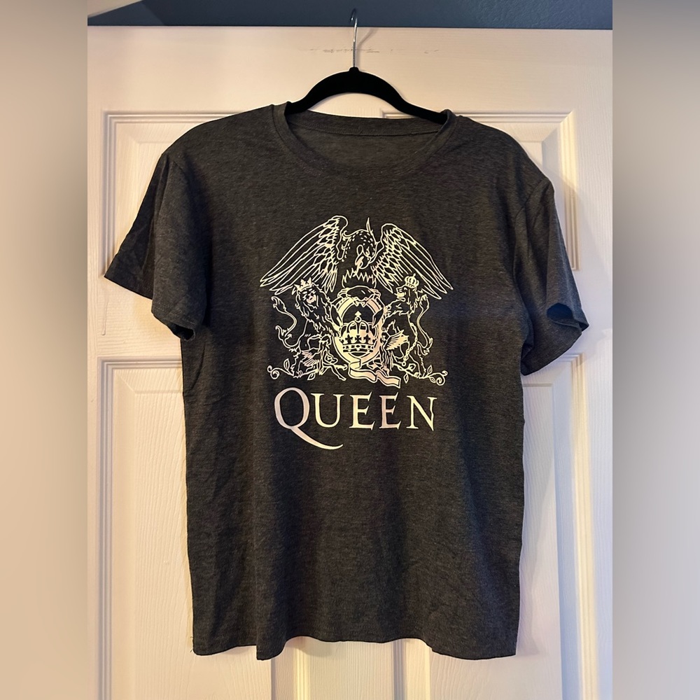Queen T shirt